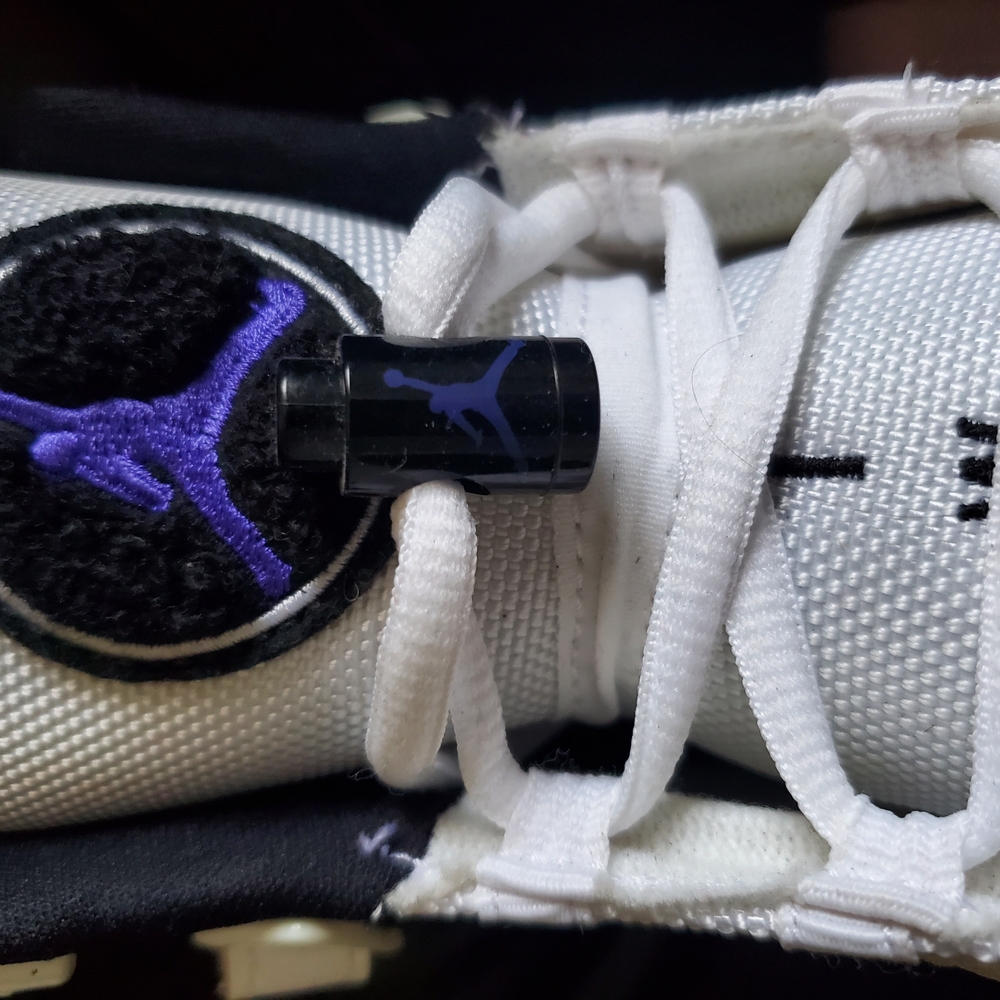 Jordan 6 Rings - Picture 5 of 5